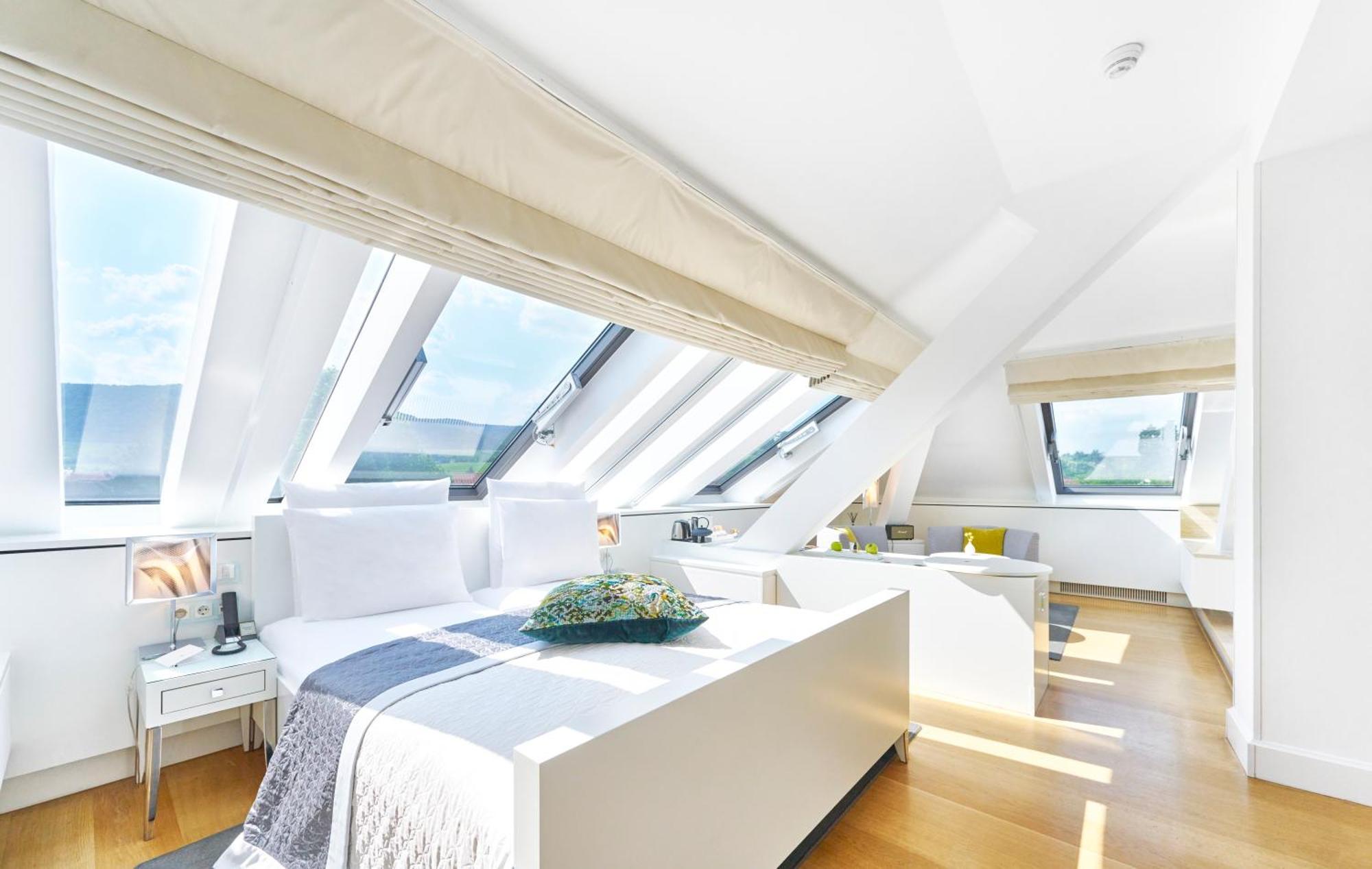 Hotel Ketschauer Hof ไดเดสไฮม์ ภายนอก รูปภาพ