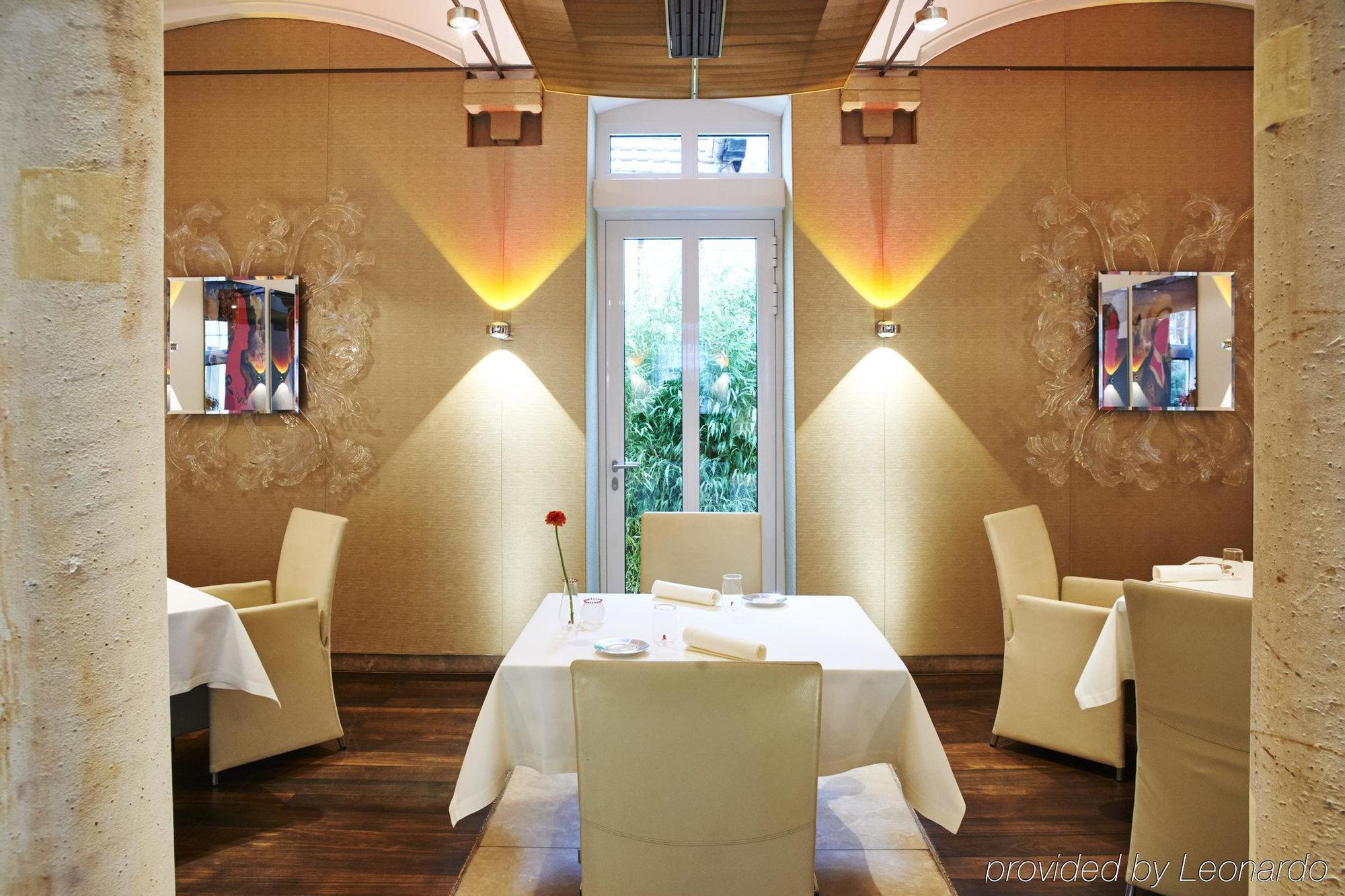Hotel Ketschauer Hof ไดเดสไฮม์ ภายนอก รูปภาพ