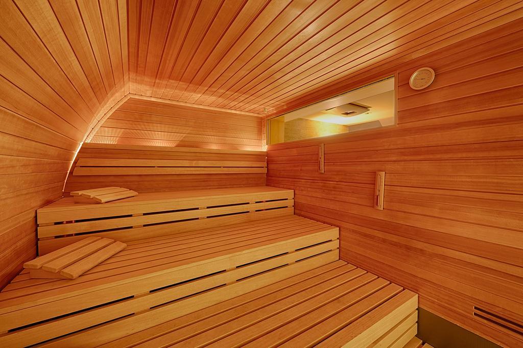 Hotel Ketschauer Hof ไดเดสไฮม์ ภายนอก รูปภาพ